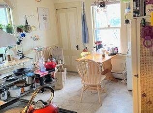 2 Saint Mary Rd #3, Cambridge, MA 02139