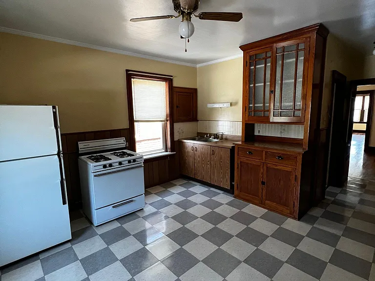 5431 Rhodes Ave E #2 — Photo 7