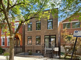 2121 W Ohio St #1, Chicago, IL 60612