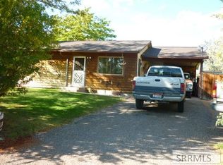 1011 S 11th St, Challis, ID 83226