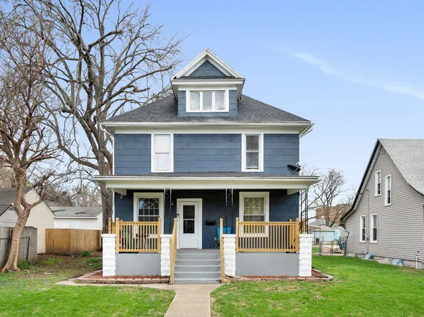1446 W High St, Davenport, IA 52804