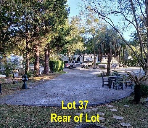 2nd image of 43 Jenkins Island Road UNIT 037