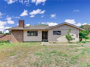 1360 E Fallbrook St, Fallbrook, CA 92028