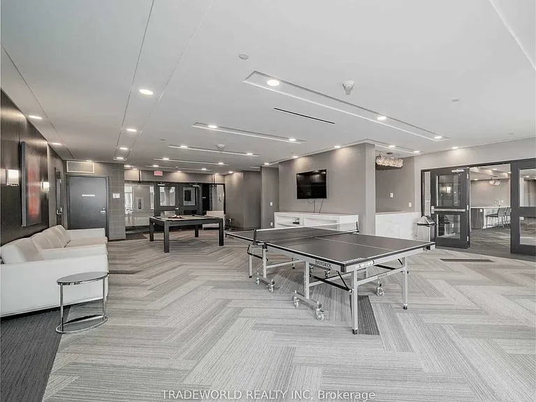 51 E Liberty St #406 — Photo 19