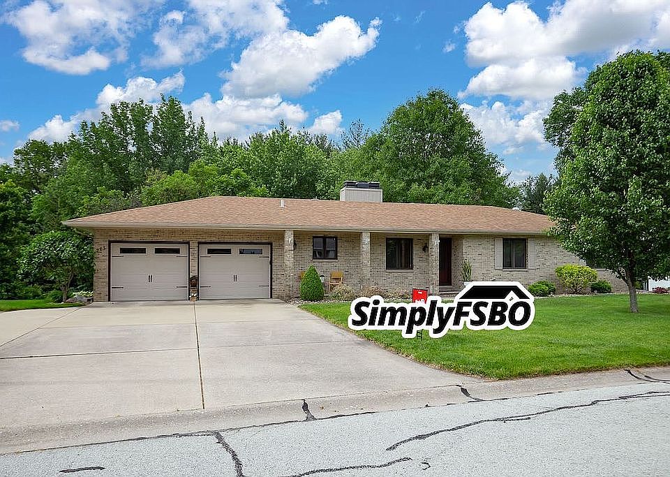 1st image of 205 W 28th Ave