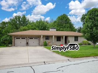 205 W 28th Ave, Coal Valley, IL