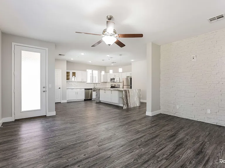 9314 W Williams St — Photo 5