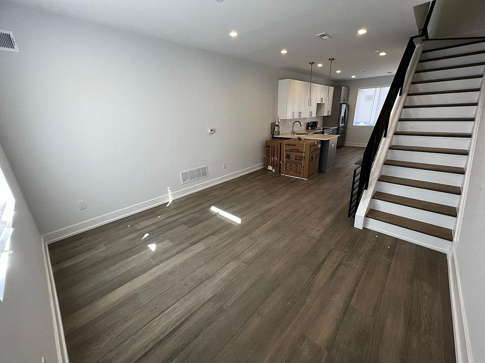 1st image of 2161 E Birch St #1