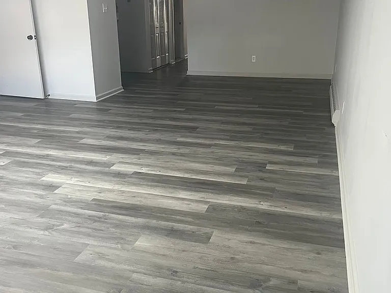 139 E Butler Ave — Photo 4