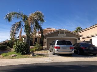 828 N Swan Dr, Gilbert, AZ 85234