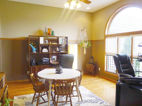 5th image of W20101 Bluestem Ln