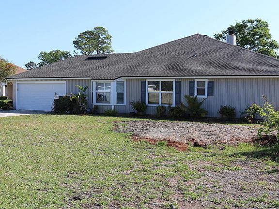 2nd image of 2949 Canyon Falls Dr E