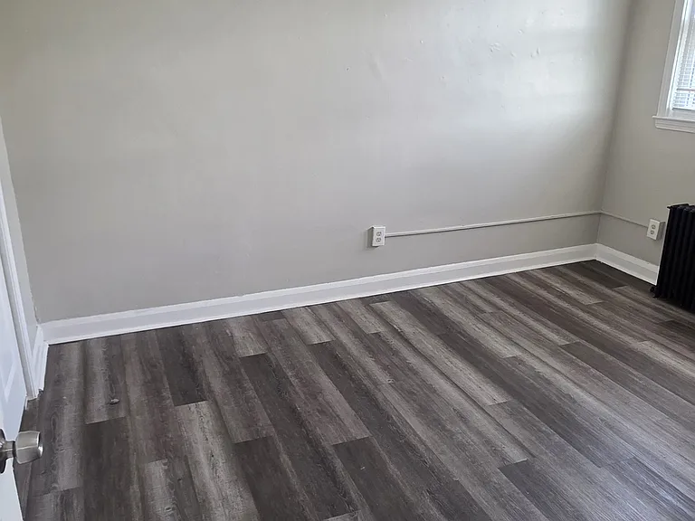 1605 Homestead St #5 — Photo 5