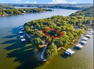 1021 Genes Point Rd, Camdenton, MO 65020
