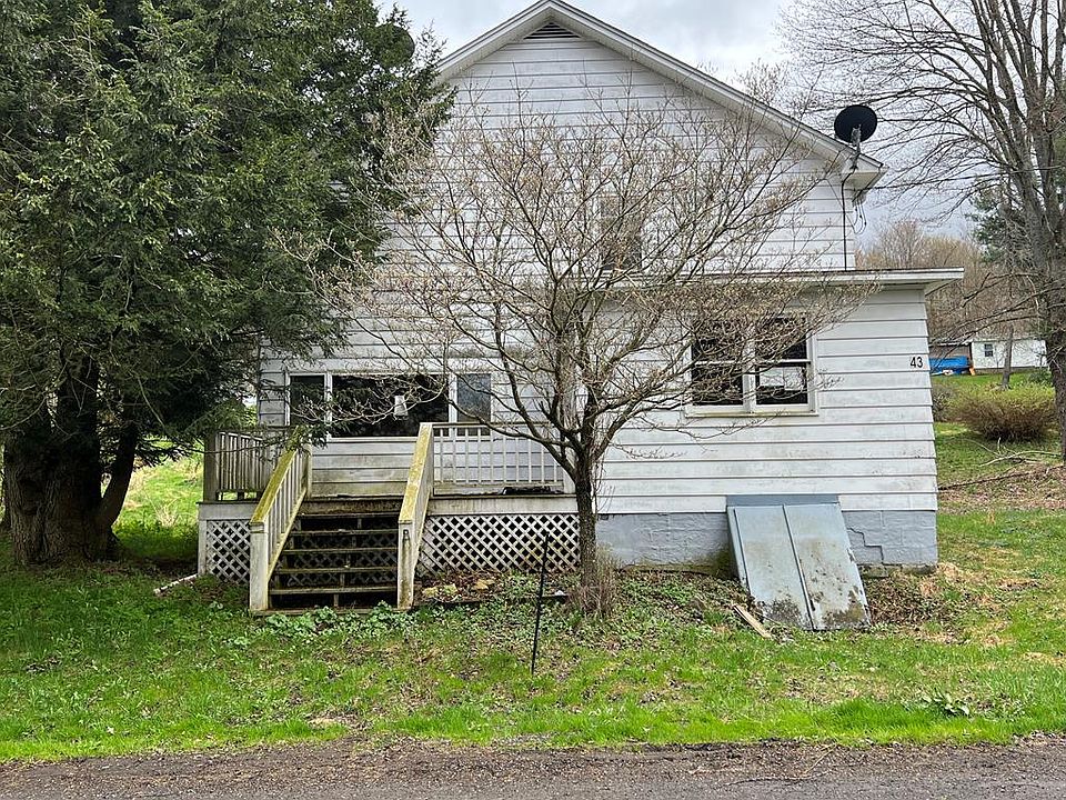 1st image of 43 Pine St