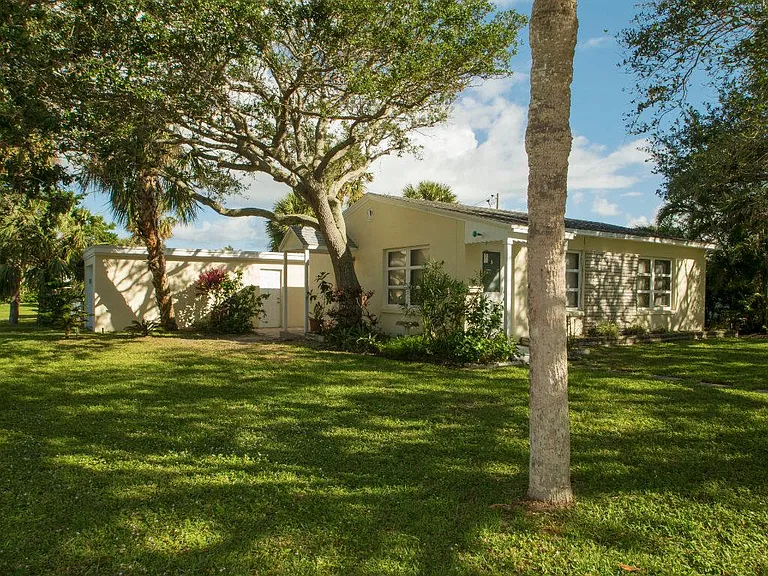 907 Ocean Pl — Photo 18
