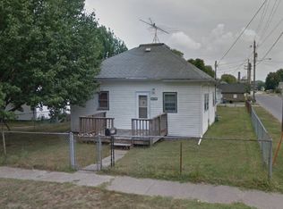 1612 Indiana St, Muscatine, IA 52761