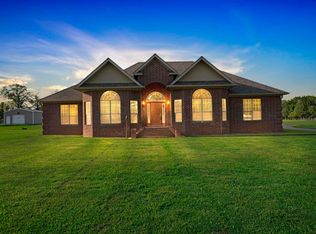 140 Saddlebrook Cir, Austin, AR 72007