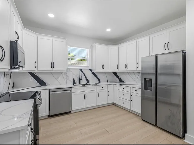 3750 Abington Ave S — Photo 9