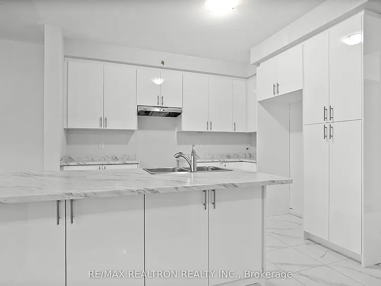 21 Prudhoe Ter — Photo 14