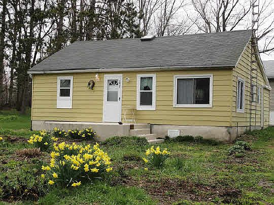 1st image of 3037 S Lucas St