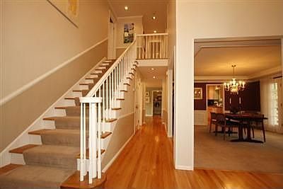 5th image of 2522 Medina Cir
