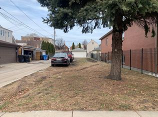 1628 W 34th St, Chicago, IL 60608