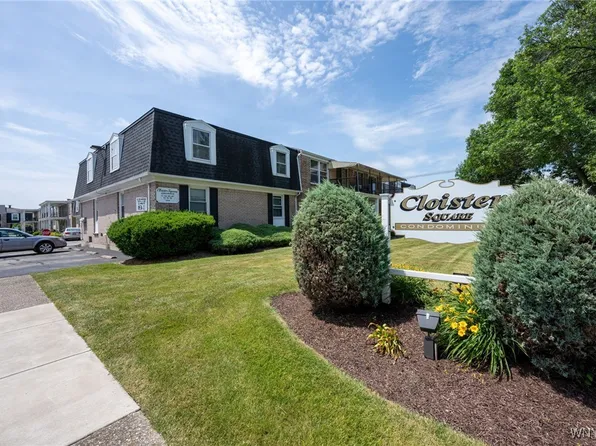 65 Henel Ave APT 4, Amherst, NY 14226