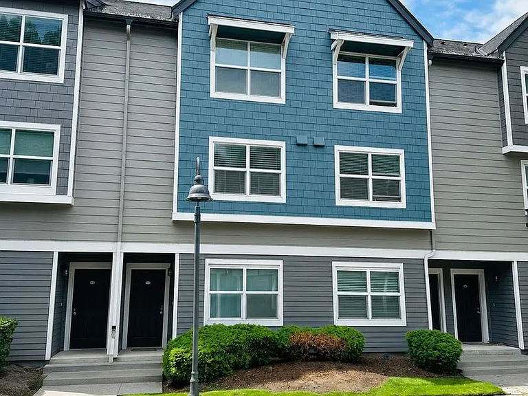 1712 SE Halyard Ln — Photo 3