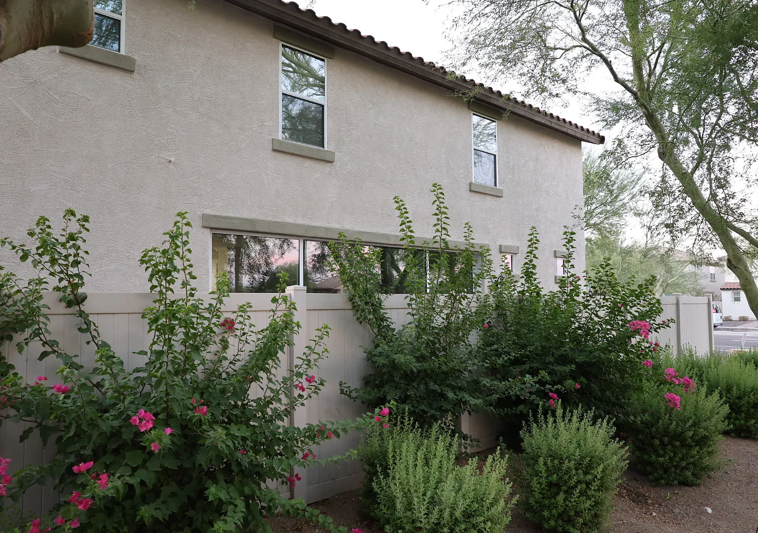 4 bed, 2.5 bath, 2622 sqft, $2,650 — Photo 4