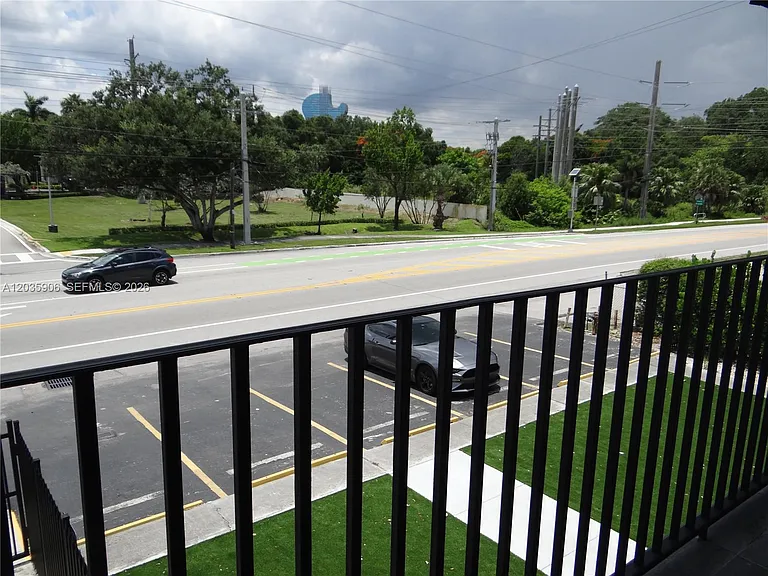 5980 SW 40th Ave #C — Photo 25