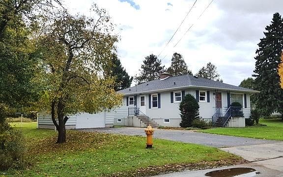 3rd image of 3331 Carney Ave