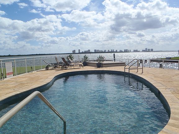 2nd image of 68 Yacht Club Dr APT 7