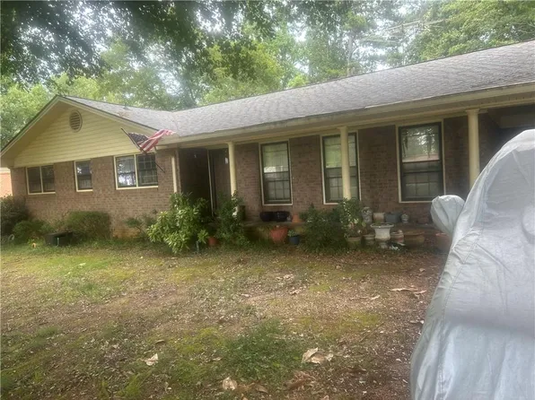 3814 Todd Dr, Oakwood, GA 30566
