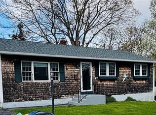 110 Fir Ave, Tiverton, RI 02878