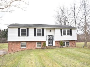 11010 Auburn Rd, Chardon, OH 44024
