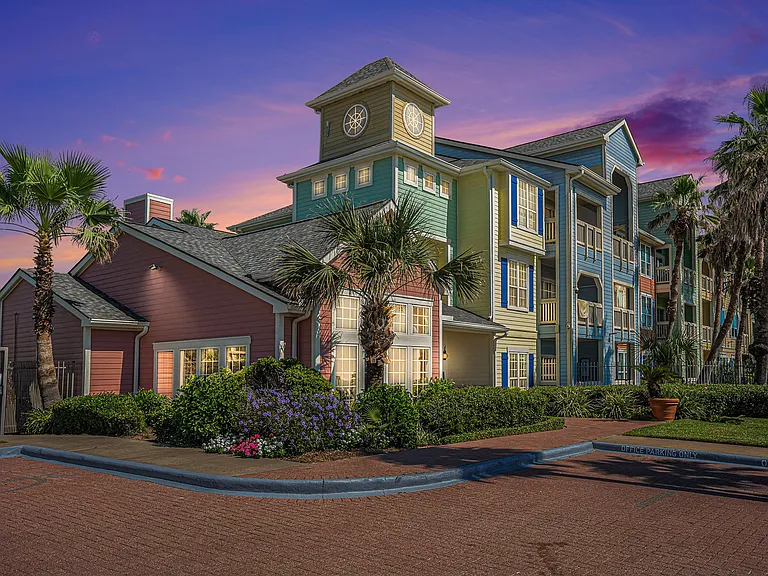 7000 Seawall Blvd #1011 — Photo 43