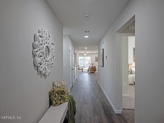 2nd image of 426 SAGO Avenue