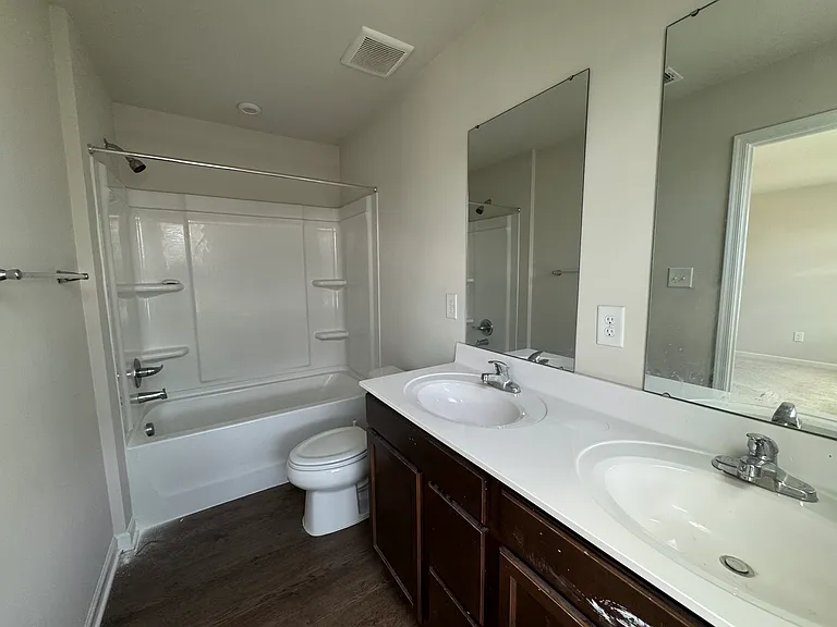 201 Thicket Dr — Photo 11