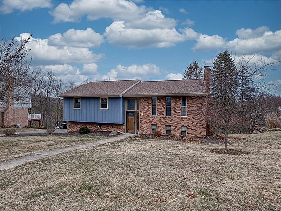 2nd image of 708 Brookshire Dr