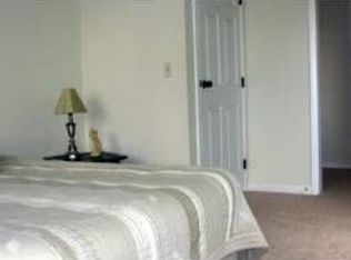 2220 Valleyhigh Dr NW APT 202, Rochester, MN 55901