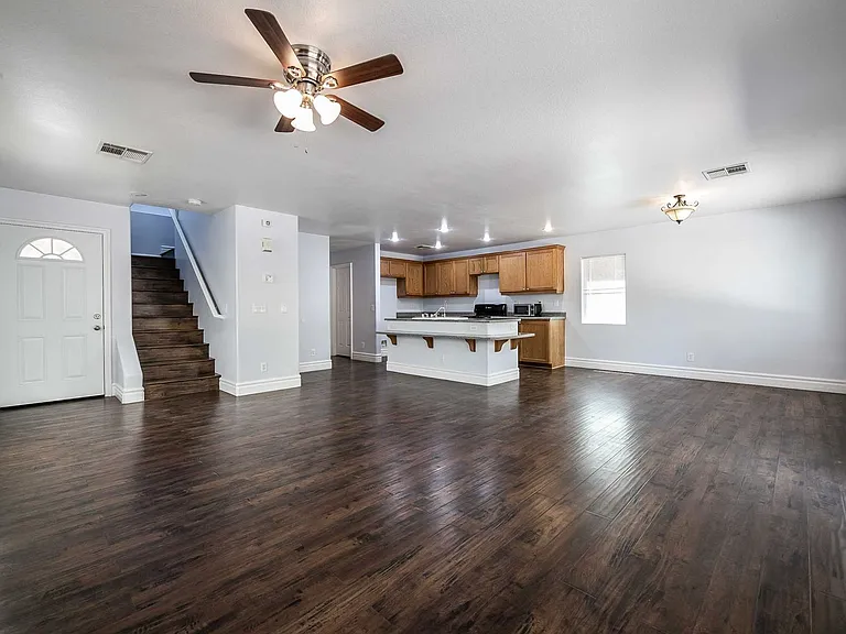 367 Dog Leg Dr — Photo 21