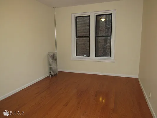 Rented by Kian Realty | media 12