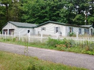 7677 Mill St, Vanderbilt, MI 49795