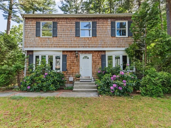 7 Sharon Ave, Norfolk, MA 02056