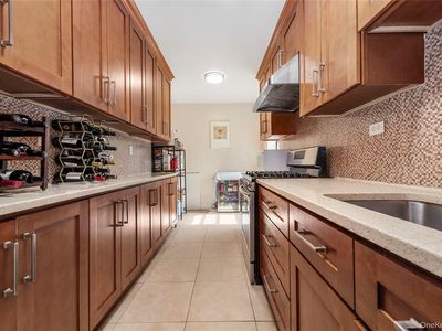 33-07 91 st Street #3K, Jackson Heights, NY, 11372