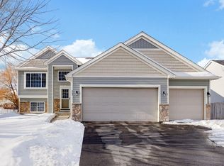 607 Dillon Ave N, Montrose, MN 55363