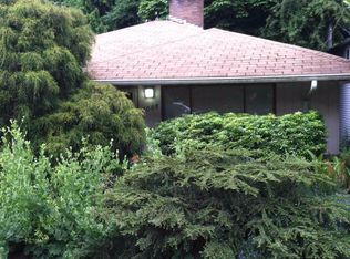 7008 23rd Ave NE, Seattle, WA 98115