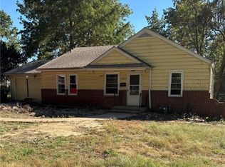 11231 E 14th St S, Independence, MO 64052