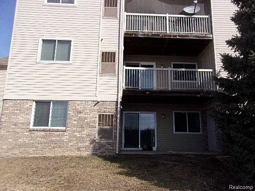 866 Amanda Ln Photo 1